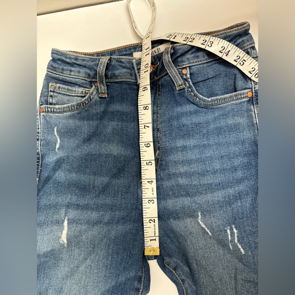Forever 21 stretch high rise skinny jeans with holes in knees‎ stretchy size 26 - Picture 4 of 7